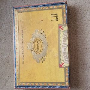 Cigar box